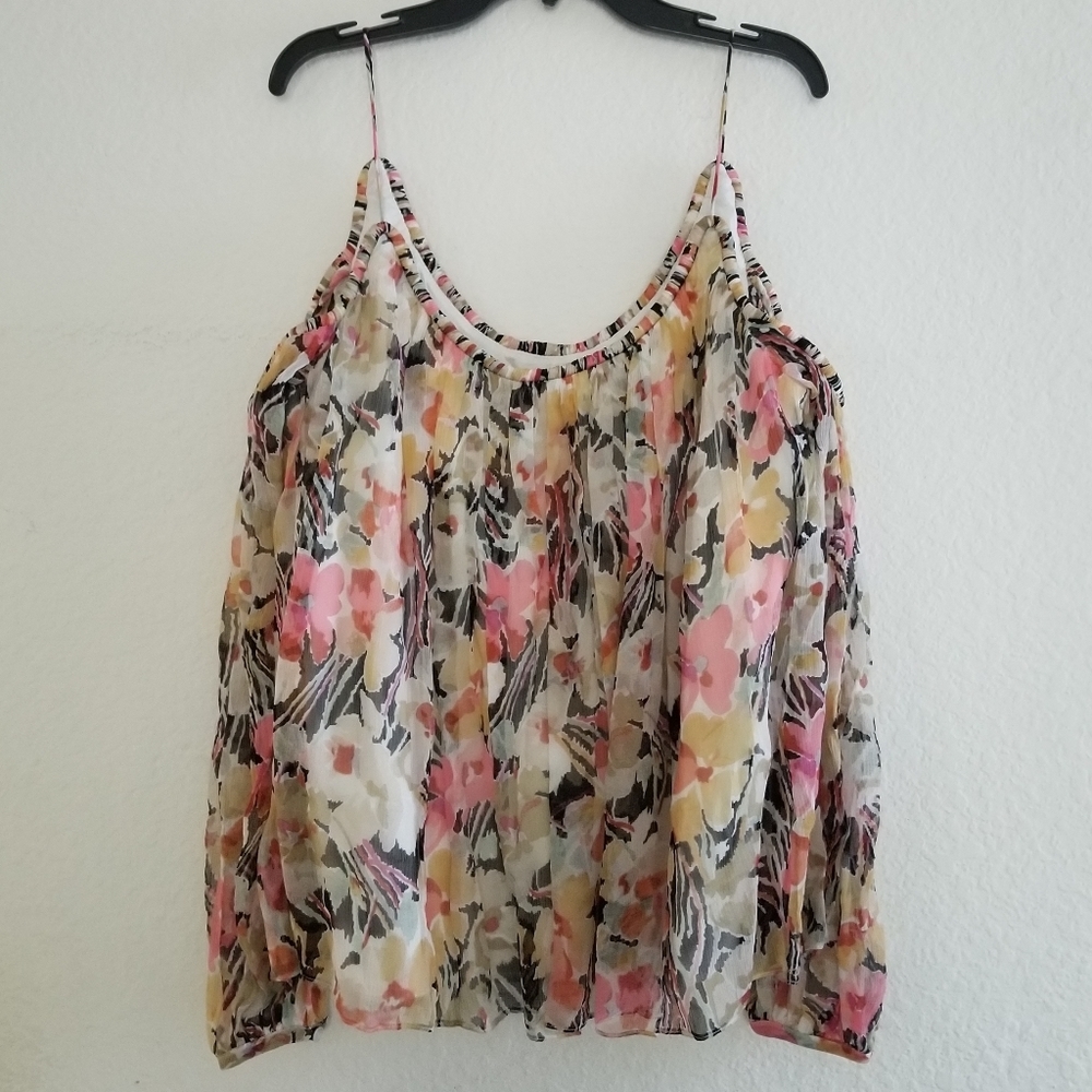 Elizabeth & James Marylin Cold Shoulder Silk Floral Top Size M Medium - Picture 2 of 11